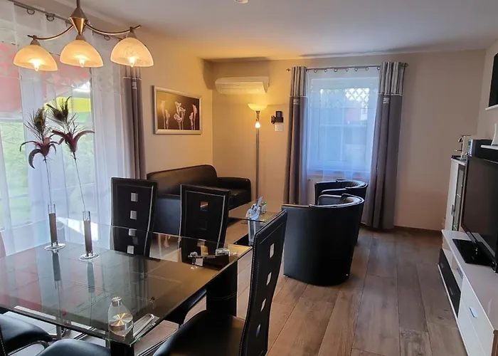 Appartement Rhoener Land